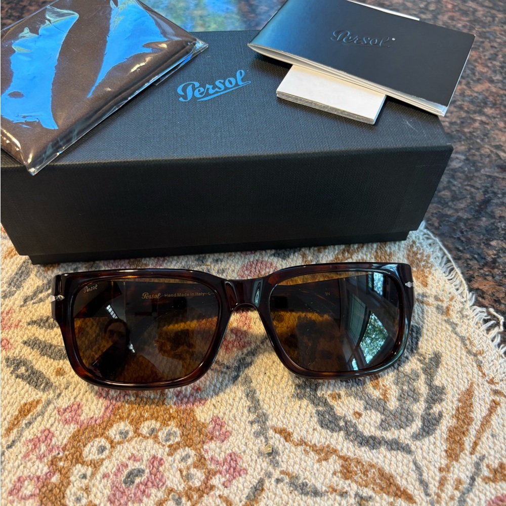 Like New - Persol rectangle sunglasses
